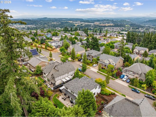 14445 Se MOUNTAIN RIDGE Ave, Happy Valley, OR 97086