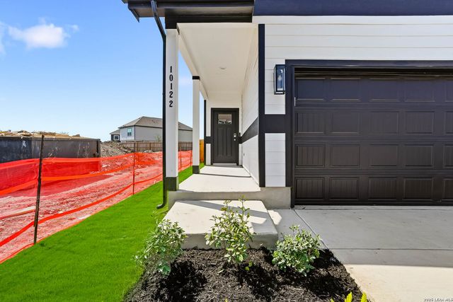 10122 BIXBITE TRL, San Antonio, TX 78245