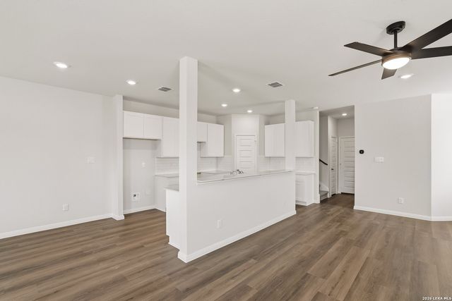 10122 BIXBITE TRL, San Antonio, TX 78245