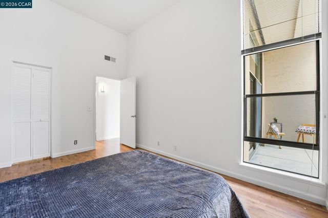 410 N Civic Dr. 303, Walnut Creek, CA 94596