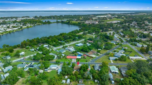 1300 SHERMAN AVENUE, Tavares, FL 32778