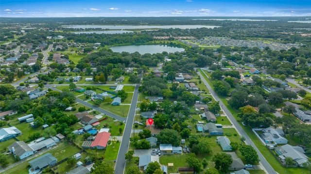 1300 SHERMAN AVENUE, Tavares, FL 32778