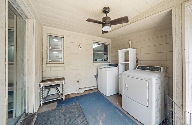 1300 SHERMAN AVENUE, Tavares, FL 32778