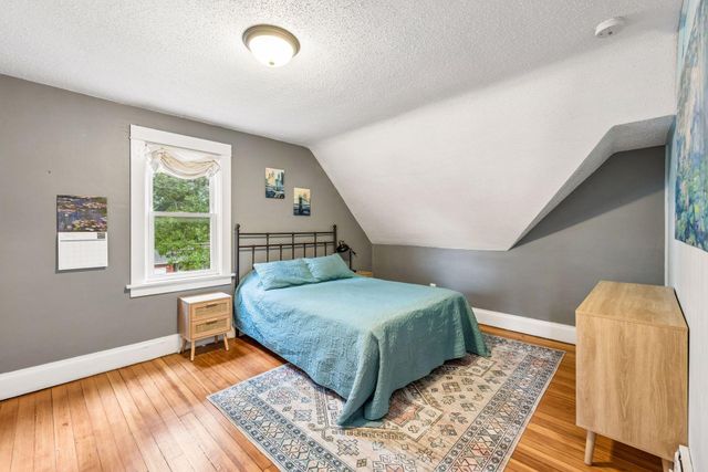 992 Bellows Street, West Saint Paul, MN 55118