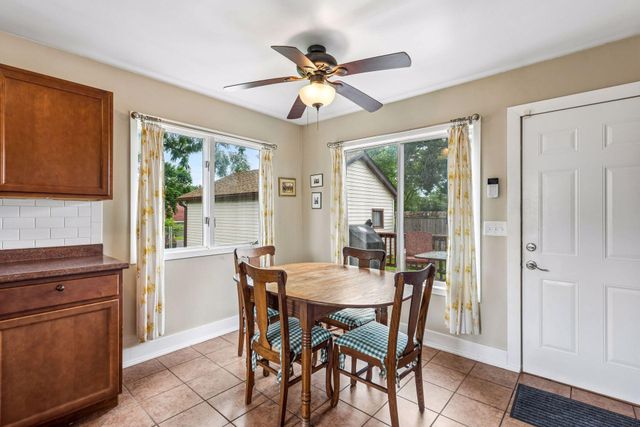 992 Bellows Street, West Saint Paul, MN 55118