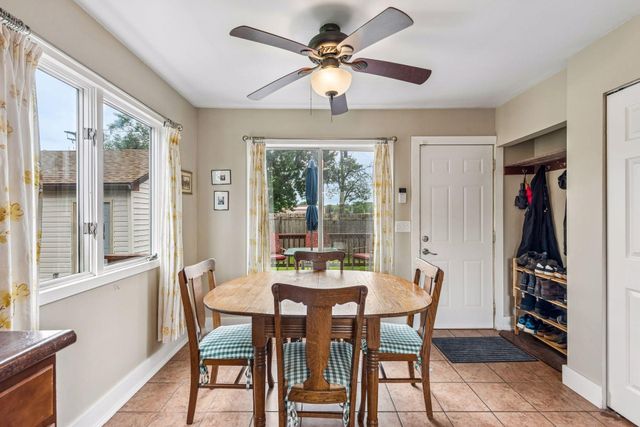 992 Bellows Street, West Saint Paul, MN 55118
