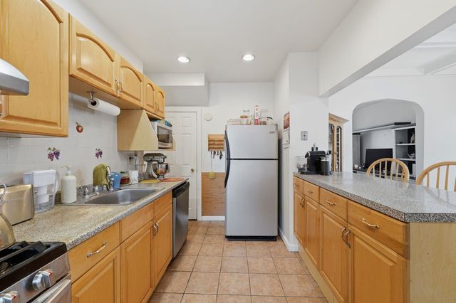 601 80TH ST, North Bergen, NJ 07047