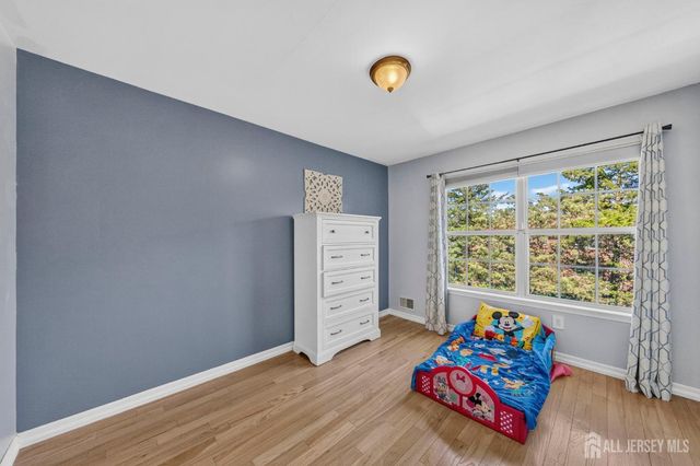 4 Congress Lane, South River, NJ 08882