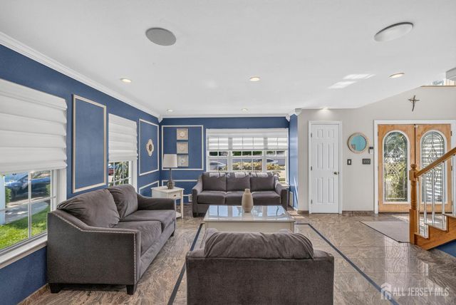 4 Congress Lane, South River, NJ 08882