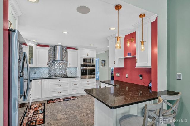 4 Congress Lane, South River, NJ 08882