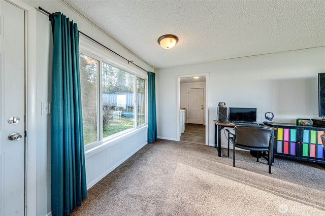 1938 W Highway 101, Port Angeles, WA 98363