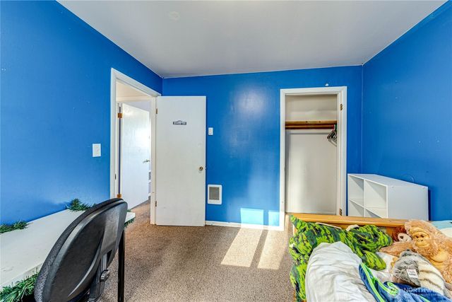 1938 W Highway 101, Port Angeles, WA 98363