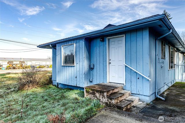 1938 W Highway 101, Port Angeles, WA 98363