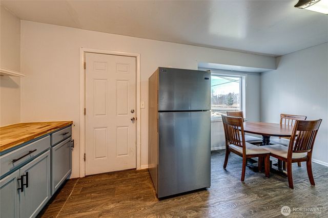 1938 W Highway 101, Port Angeles, WA 98363