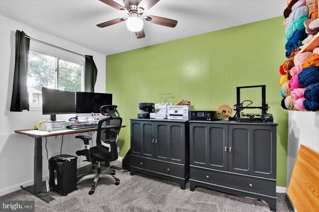 31 WHITE BIRCH RD, Turnersville, NJ 08012
