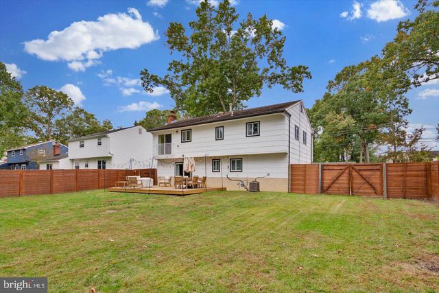31 WHITE BIRCH RD, Turnersville, NJ 08012