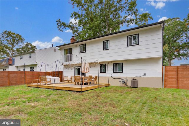 31 WHITE BIRCH RD, Turnersville, NJ 08012