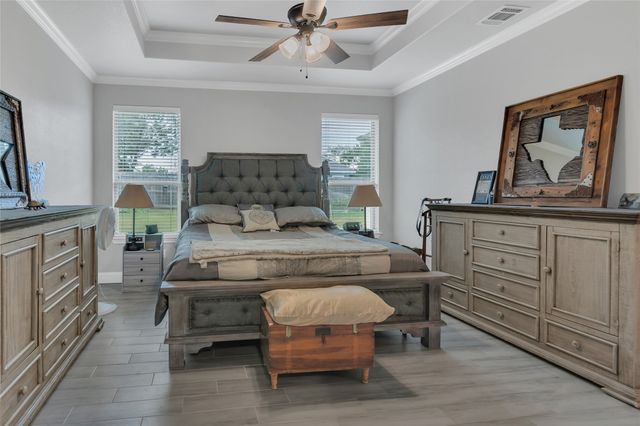 4720 Medina Street, Granbury, TX 76048