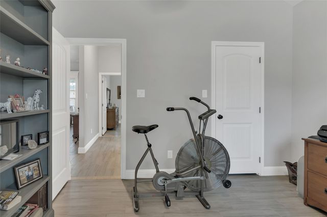 4720 Medina Street, Granbury, TX 76048