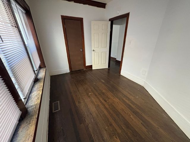 83 W 15th Street 1, Chicago Heights, IL 60411