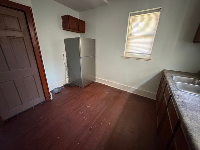 83 W 15th Street 1, Chicago Heights, IL 60411
