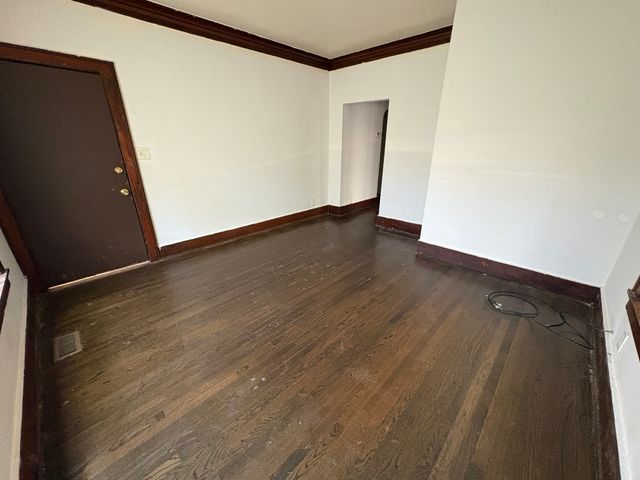 83 W 15th Street 1, Chicago Heights, IL 60411