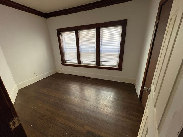 83 W 15th Street 1, Chicago Heights, IL 60411