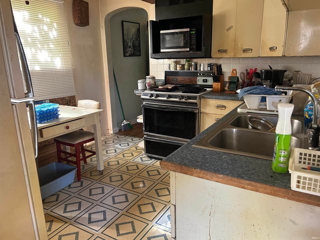 2435 Dodge Avenue, Fort Wayne, IN 46805