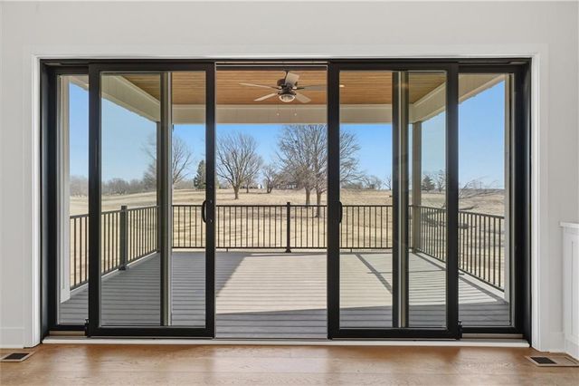 9619 Stockdale Road, Liberty, MO 64068