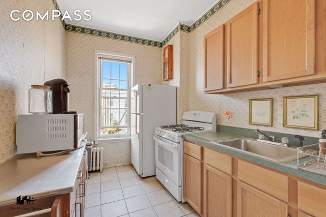 51 Apollo Street, New York City, NY 11222