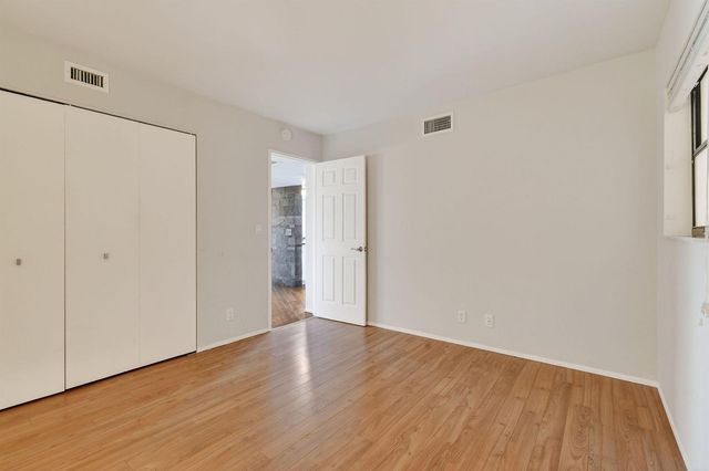 1036 Us Highway 1 324, North Palm Beach, FL 33408