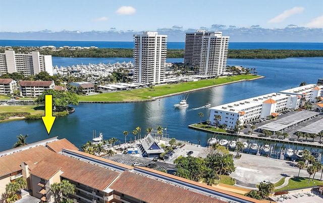 1036 Us Highway 1 324, North Palm Beach, FL 33408