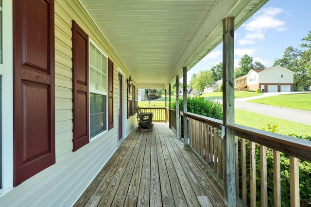 123 Woods Lake Way SE, Cleveland, TN 37323