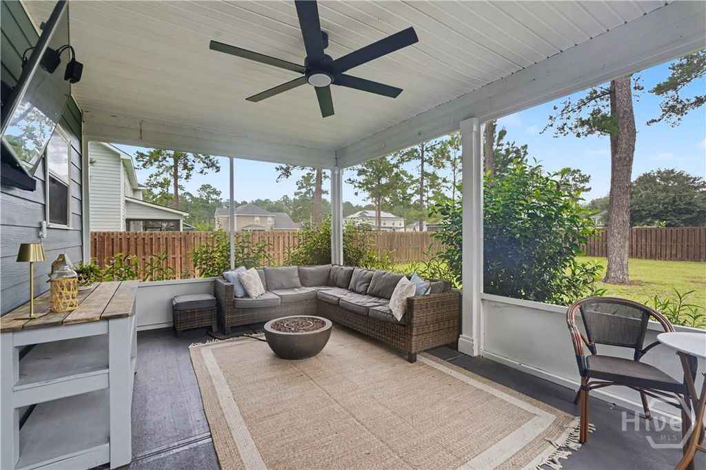 Image 21 of property listing at 67 Shortleaf Trail, Richmond Hill, GA 31324