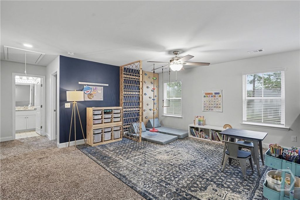Image 24 of property listing at 67 Shortleaf Trail, Richmond Hill, GA 31324