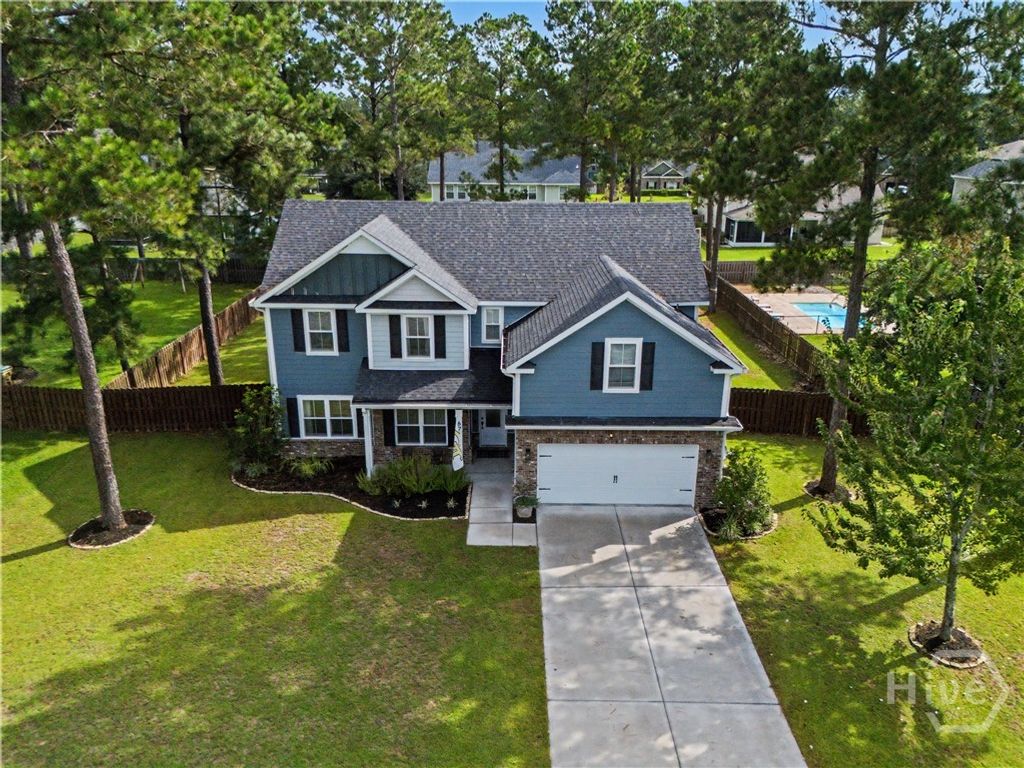 Image 45 of property listing at 67 Shortleaf Trail, Richmond Hill, GA 31324