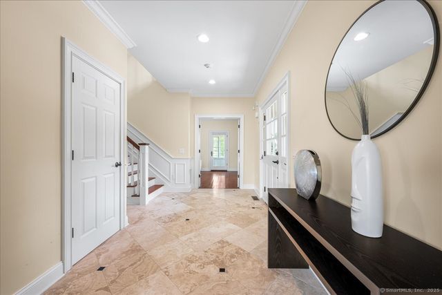 1 Osprey Commons South, Clinton, CT 06413