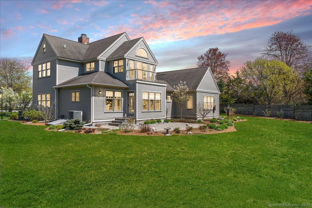 1 Osprey Commons South, Clinton, CT 06413