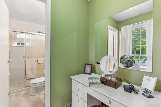 14 Mont Avenue, Dix Hills, NY 11746