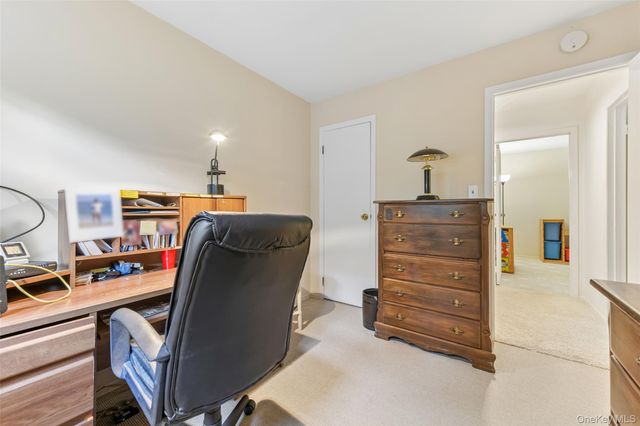 14 Mont Avenue, Dix Hills, NY 11746