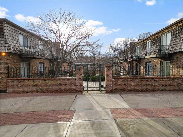 4430 Jarboe Street 6, Kansas City, MO 64111