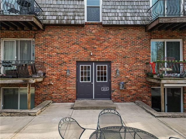 4430 Jarboe Street 6, Kansas City, MO 64111