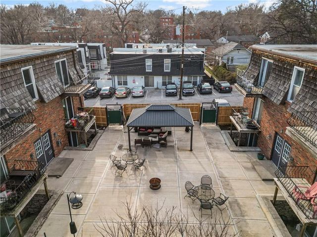 4430 Jarboe Street 6, Kansas City, MO 64111