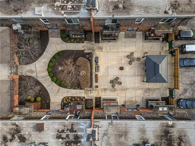 4430 Jarboe Street 6, Kansas City, MO 64111