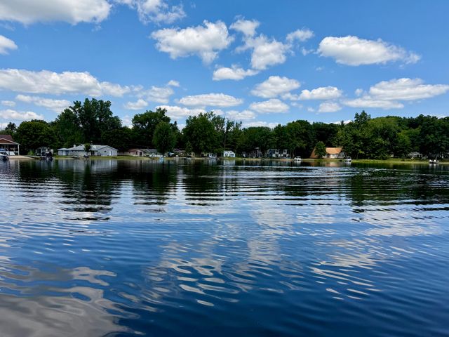 8980 Loveless Drive Ne, Courtland Twp, MI 49341