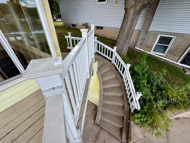 8980 Loveless Drive Ne, Courtland Twp, MI 49341