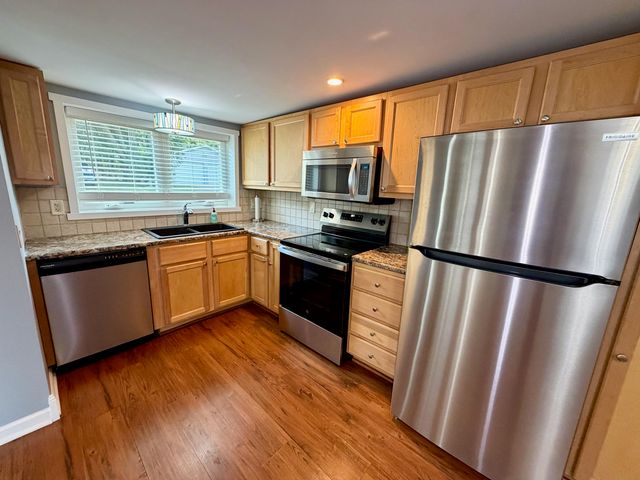 8980 Loveless Drive Ne, Courtland Twp, MI 49341
