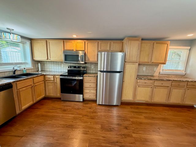 8980 Loveless Drive Ne, Courtland Twp, MI 49341