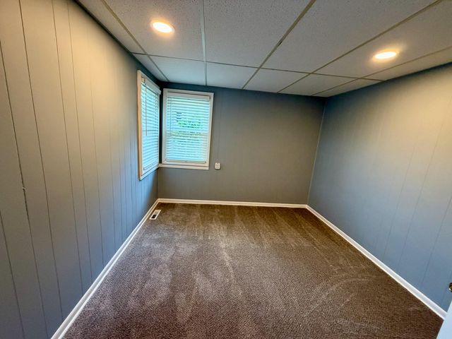 8980 Loveless Drive Ne, Courtland Twp, MI 49341