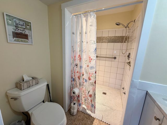 8980 Loveless Drive Ne, Courtland Twp, MI 49341